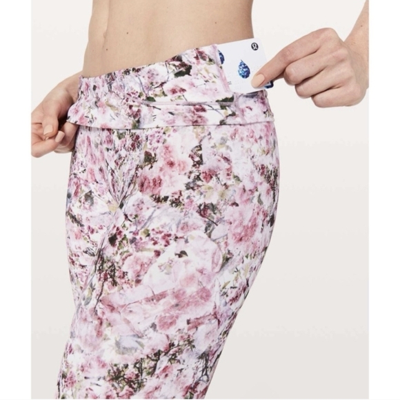 Lululemon Wunder Under Hi-Rise Tight *28" Blossom Spritz Multi Size 4 - Picture 3 of 11